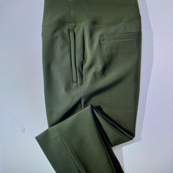 Athleta endless high rise pant - Picture 2 of 5